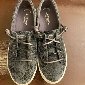 Sperry Charcoal Textured Casual Shoes.  Excellent condition.